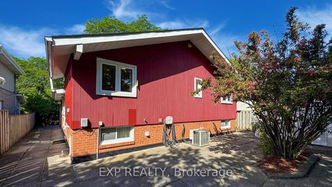 Photo 46 at 6 Abbottswood Road, Bendale, Toronto