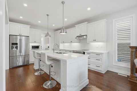 Photo 11 at 30 Capps Drive, Bayshore, Barrie