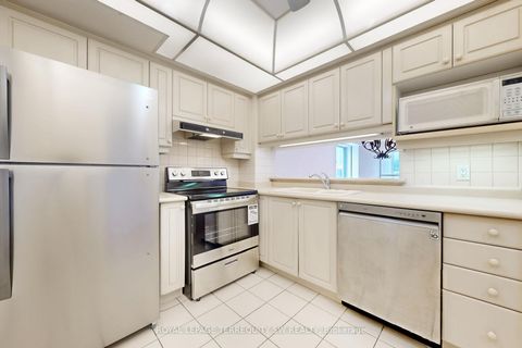 Photo 16 at 2001 - 71 Simcoe Street, Bay Street Corridor, Toronto