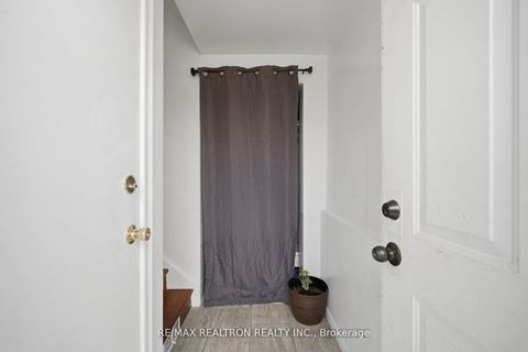Photo 14 at 87 Overture Road, West Hill, Toronto