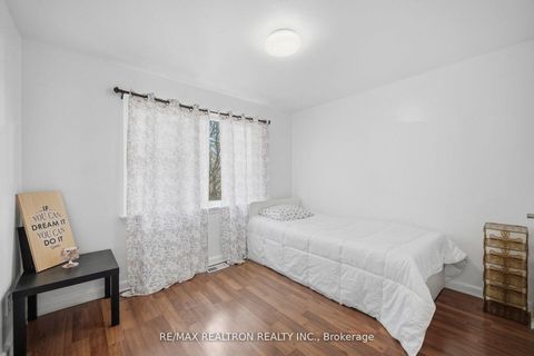Photo 19 at 87 Overture Road, West Hill, Toronto