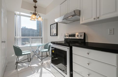 Photo 8 at 915 - 155 Beecroft Road, Westgate, Toronto