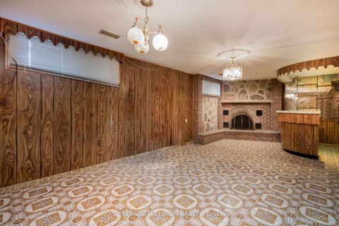 Photo 19 at 44 Fallingdale Crescent, York University Heights, Toronto