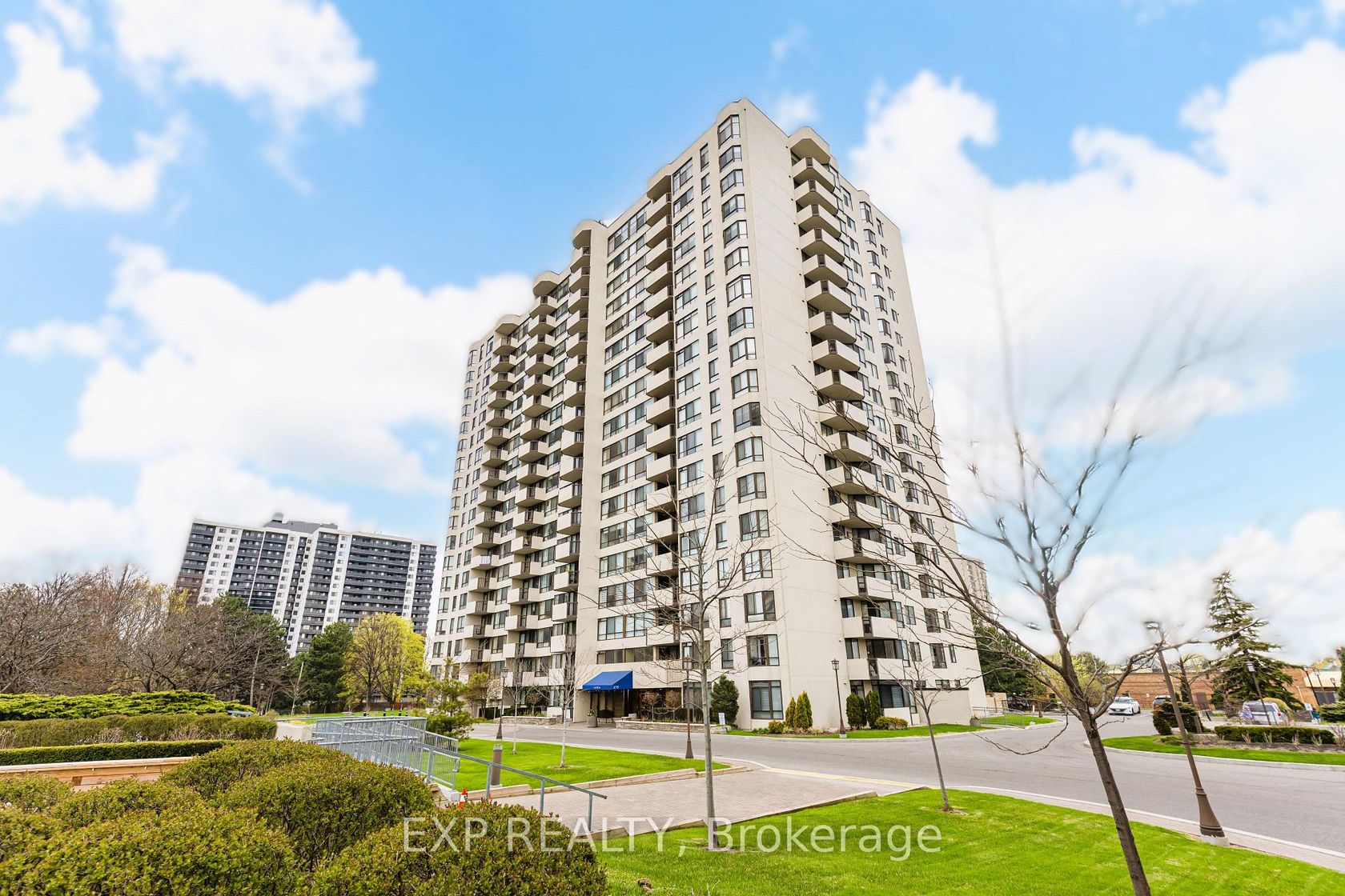 1809 - 275 Bamburgh Circle, Steeles, Toronto 