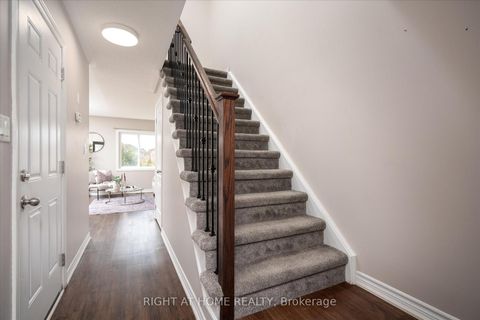 Photo 13 at 40 Markham Trail, Bowmanville, Clarington