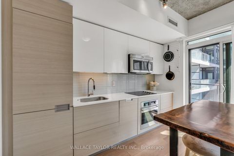 Photo 8 at 1702 - 210 Simcoe Street, Chinatown, Toronto