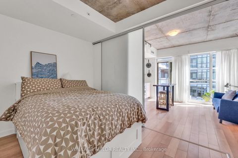 Photo 17 at 1702 - 210 Simcoe Street, Chinatown, Toronto
