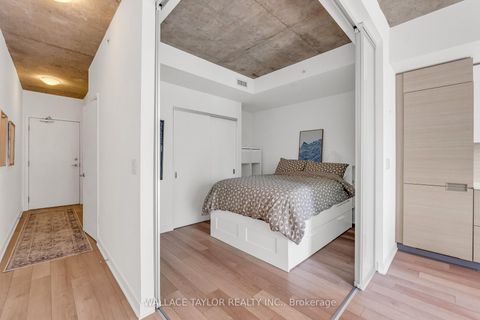Photo 18 at 1702 - 210 Simcoe Street, Chinatown, Toronto