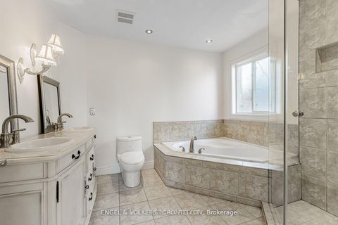 Photo 16 at 130 Old Colony Road, Oak Ridges Lake Wilcox, Richmond Hill