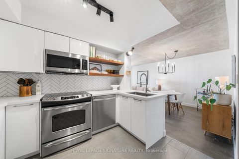 Photo 13 at 1402 - 1369 Bloor Street W, Dufferin Grove, Toronto