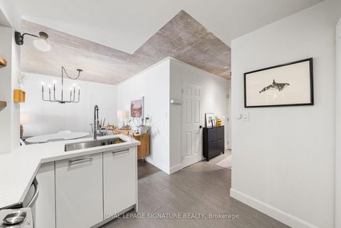 Photo 14 at 1402 - 1369 Bloor Street W, Dufferin Grove, Toronto