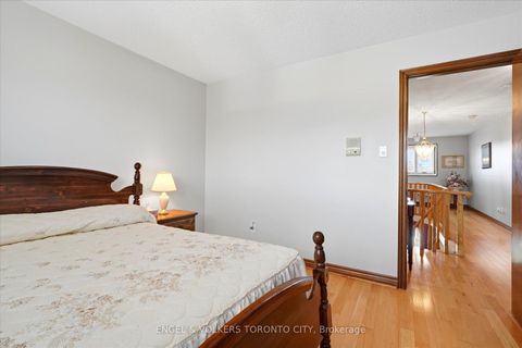Photo 28 at 90 Gardner Place, Maple, Vaughan