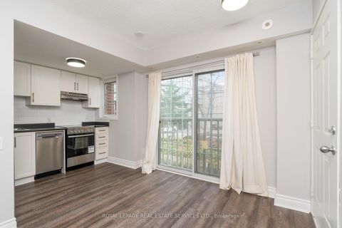 Photo 8 at 79 - 9 Windermere Avenue, Swansea, Toronto