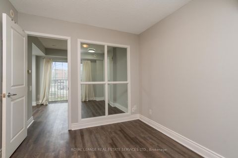 Photo 13 at 79 - 9 Windermere Avenue, Swansea, Toronto