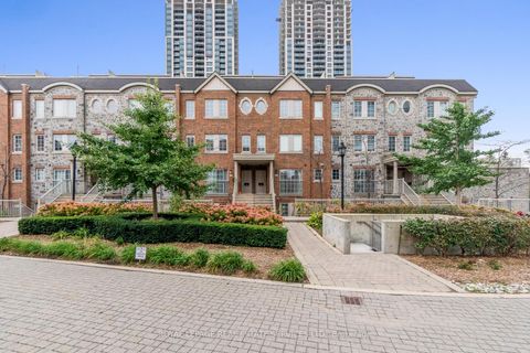 Photo 21 at 79 - 9 Windermere Avenue, Swansea, Toronto