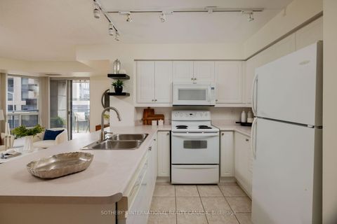 Photo 6 at 201 - 153 Beecroft Road, Westgate, Toronto