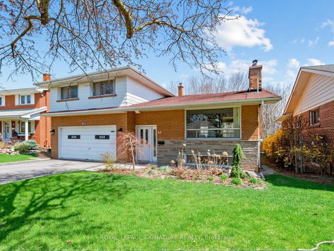 Photo 22 at 62 Dukinfield Crescent, Donalda, Toronto