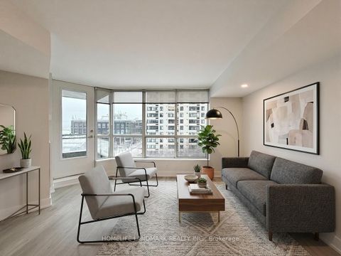 Photo 6 at 727 - 230 Queens Quay W, Waterfront Communities C1, Toronto