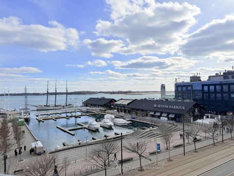 Photo 18 at 727 - 230 Queens Quay W, Waterfront Communities C1, Toronto