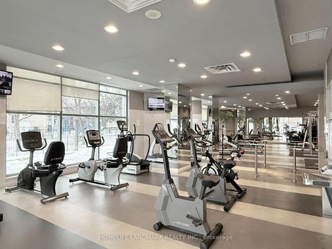 Photo 21 at 727 - 230 Queens Quay W, Waterfront Communities C1, Toronto