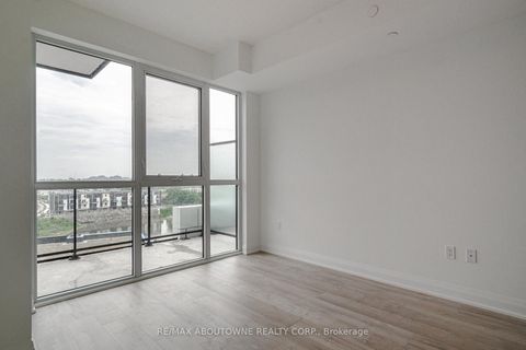 Photo 11 at 814 - 50 George Butchart Drive, CFB, Toronto