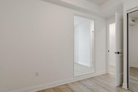 Photo 17 at 814 - 50 George Butchart Drive, CFB, Toronto