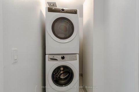Photo 22 at 814 - 50 George Butchart Drive, CFB, Toronto