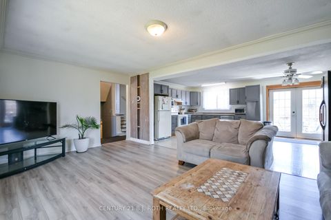 Photo 5 at 3039 Poplar Road, Rural Innisfil, Innisfil