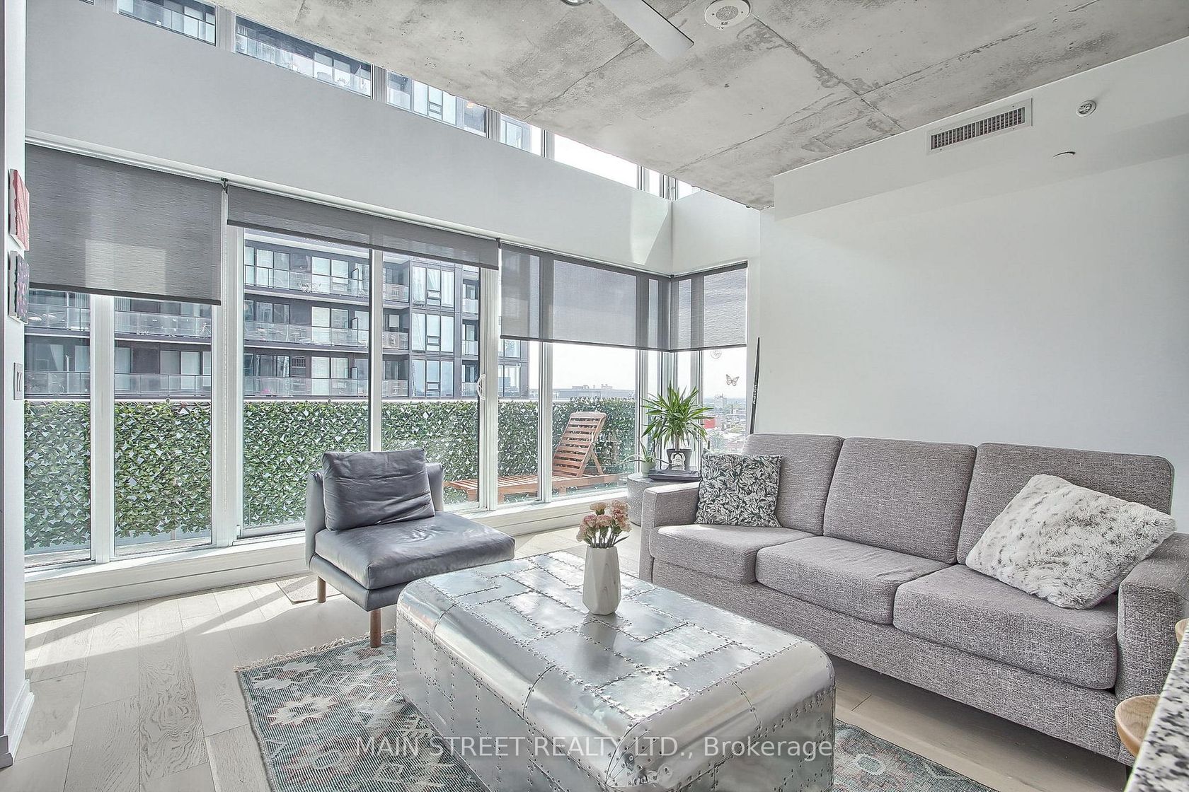 1213 - 150 East Liberty Street, Niagara, Toronto photo number 2