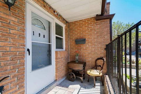 Photo 4 at 190 - 50 Scarborough Golf Club Road, Scarborough Village, Toronto