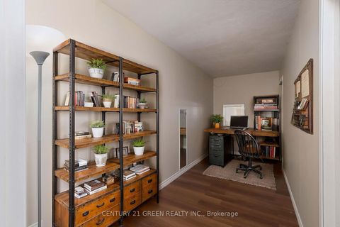 Photo 19 at 190 - 50 Scarborough Golf Club Road, Scarborough Village, Toronto