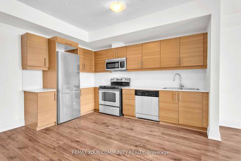 Photo 7 at 306 - 222 Finch Avenue W, Newtonbrook West, Toronto