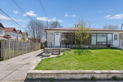 Photo 0 at 137 Newlands Avenue, Birchmount, Toronto
