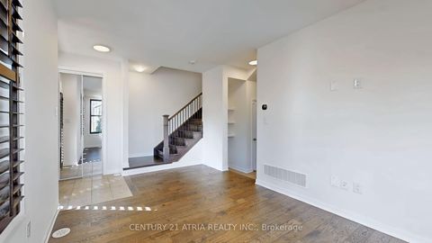 Photo 5 at 205 The Donway E, Don Mills, Toronto