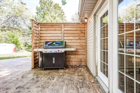 Photo 22 at 70 Dunstall Crescent, West Hill, Toronto