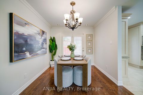 Photo 12 at 70 Briarwood Road, Unionville, Markham