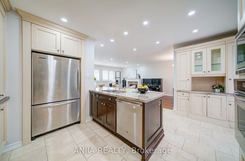 Photo 18 at 70 Briarwood Road, Unionville, Markham
