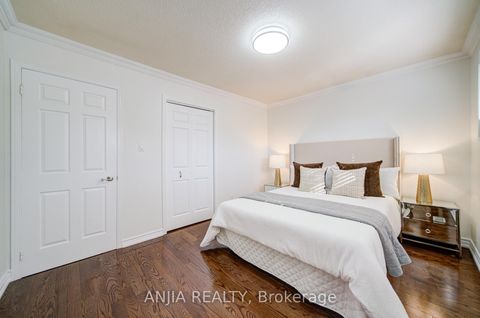Photo 21 at 70 Briarwood Road, Unionville, Markham