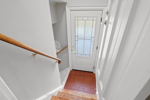 Photo 23 at 27 Cedarcrest Drive, Kingsway South, Toronto