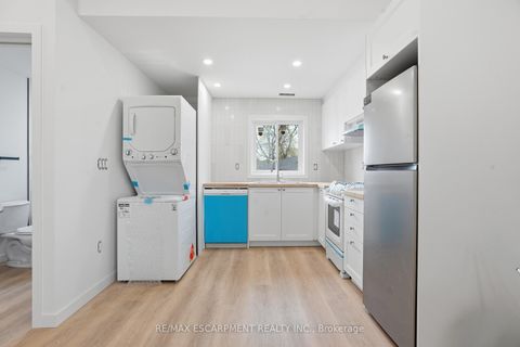 Photo 3 at 1049 Glencairn Avenue, Glen Park, Toronto