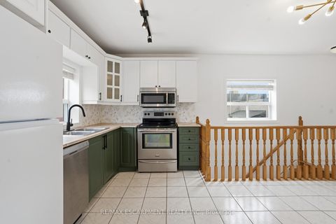 Photo 15 at 1049 Glencairn Avenue, Glen Park, Toronto