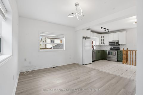 Photo 16 at 1049 Glencairn Avenue, Glen Park, Toronto