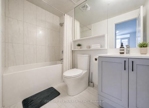 Photo 10 at 420 - 135 Lower Sherbourne Street, Moss Park, Toronto