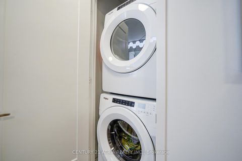 Photo 12 at 420 - 135 Lower Sherbourne Street, Moss Park, Toronto