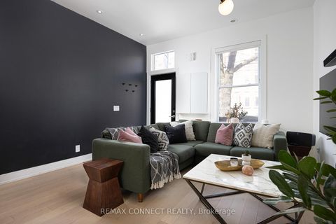 Photo 5 at 553 King Street E, Moss Park, Toronto