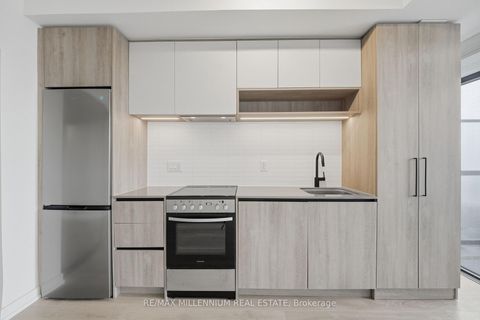 Photo 4 at 314 - 181 Sterling Road, Dufferin Grove, Toronto