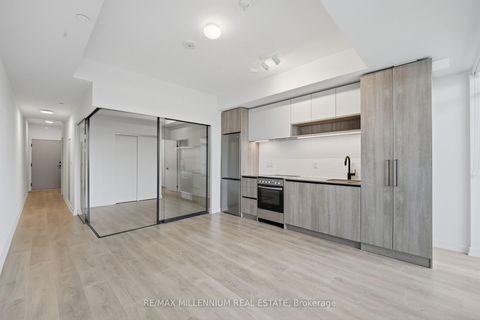 Photo 6 at 314 - 181 Sterling Road, Dufferin Grove, Toronto