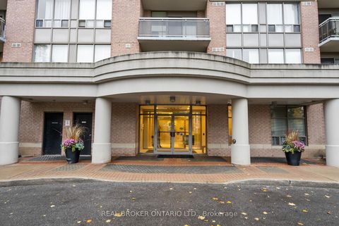 Photo 2 at 601 - 1720 Eglinton Avenue E, Victoria Village, Toronto