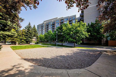 Photo 20 at 601 - 1720 Eglinton Avenue E, Victoria Village, Toronto