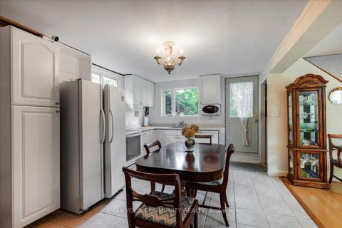 Photo 5 at 258 Lakeview Boulevard, Keswick South, Georgina